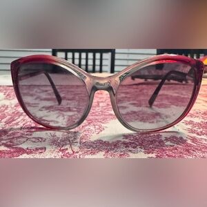 Prada SPR 09N Burgundy Oversized Sunglasses Made in Italy Gradient Lens